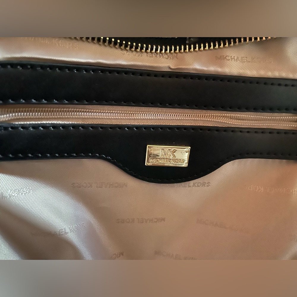 Michael Kors backpack - Picture 6 of 6